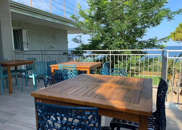 アパートホテル Maris 4*