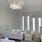 Maris Aparthotel 4*